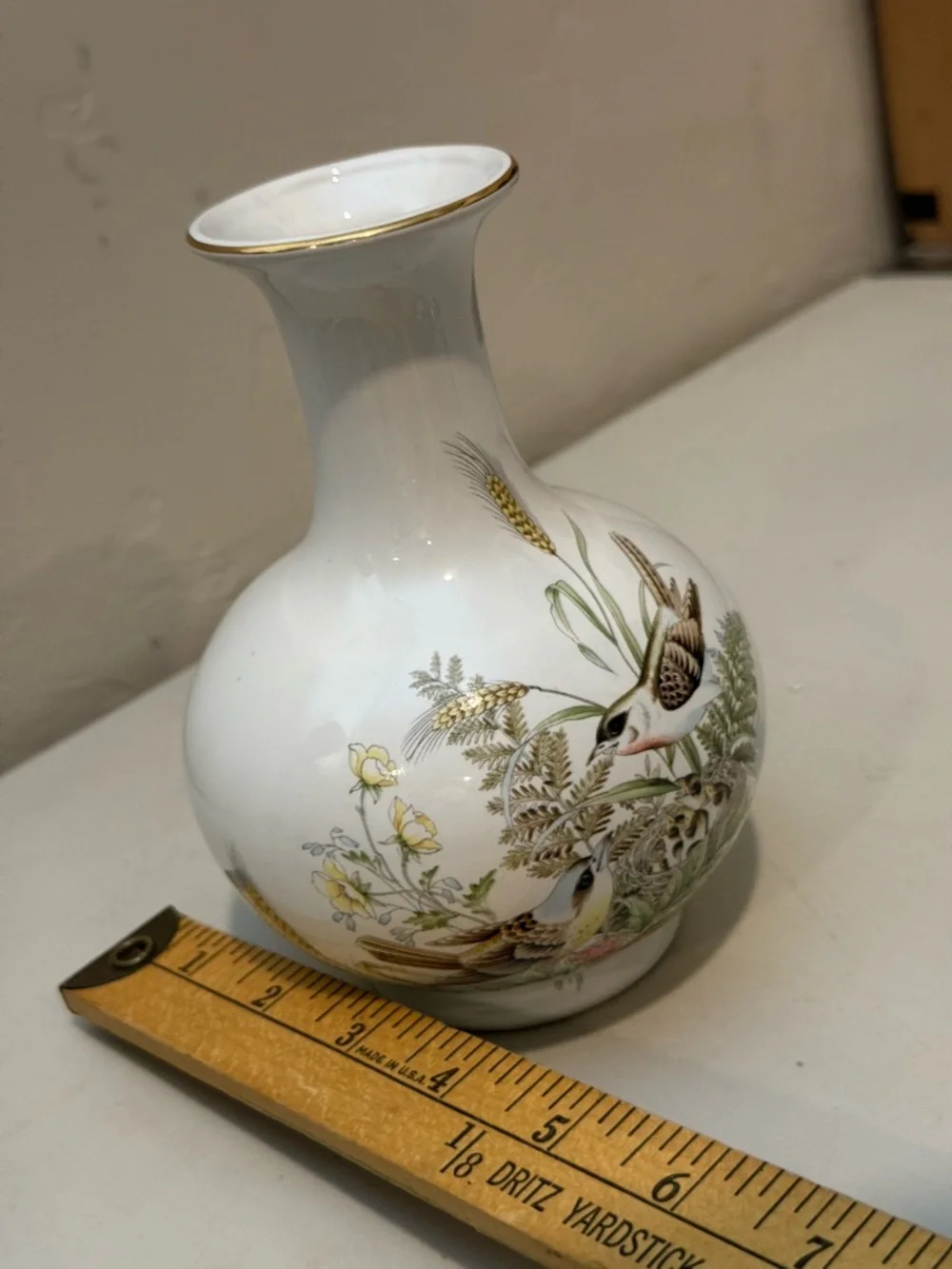 Vintage White Vase Made In Japan‎ ~7” Birds Floral Motif Gold Rim Accent Estate